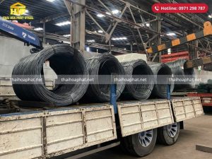 Giao 10 tấn sắt cuộn cho công trình tại Hóc Môn, TP. Hồ Chí Minh