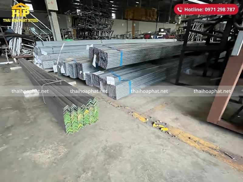 Giao 11 tấn thép hộp cho công trình tại Nhà Bè, TP. Hồ Chí Minh