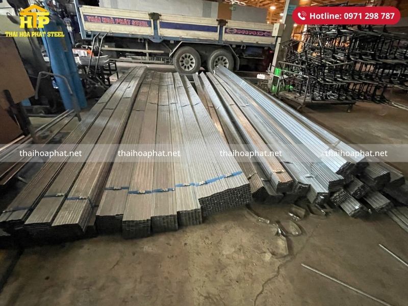 Giao 11 tấn thép hộp cho công trình tại Nhà Bè, TP. Hồ Chí Minh