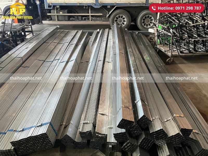 Giao 11 tấn thép hộp cho công trình tại Nhà Bè, TP. Hồ Chí Minh