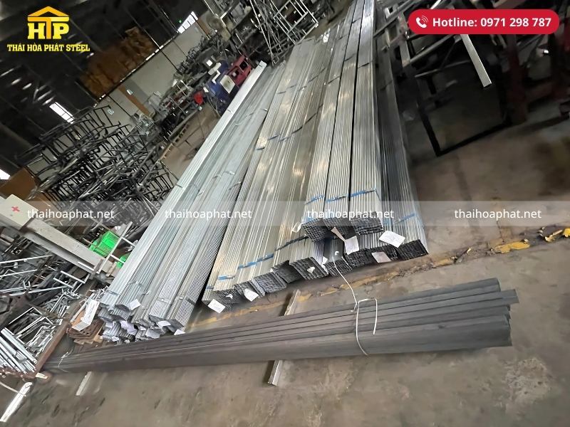 Giao 11 tấn thép hộp cho công trình tại Nhà Bè, TP. Hồ Chí Minh