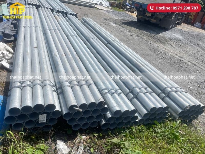 Giao 12 tấn thép ống mạ kẽm nhúng nóng cho công trình tại Bình Phước
