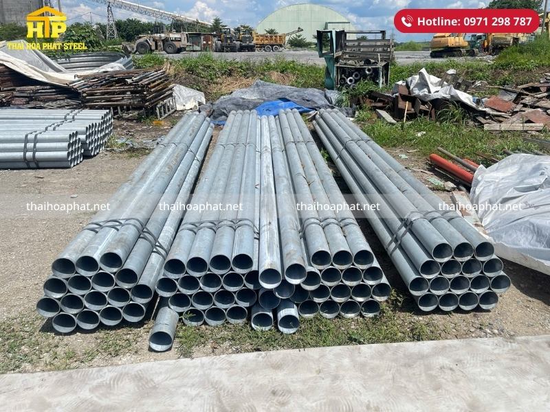 Giao 12 tấn thép ống mạ kẽm nhúng nóng cho công trình tại Bình Phước