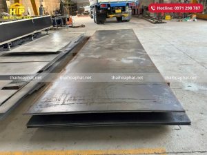 Giao 18 tấn thép tấm và thép hình I cho công trình tại Long An