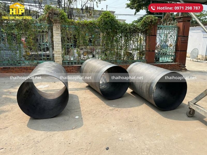 Giao 9 ống D900 cho công trình tại Bình Chánh, TP. Hồ Chí Minh