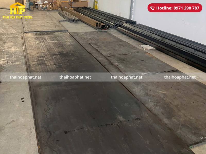 Giao 10 tấn thép tấm cho công trình tại Quận 12, Thành phố Hồ Chí Minh