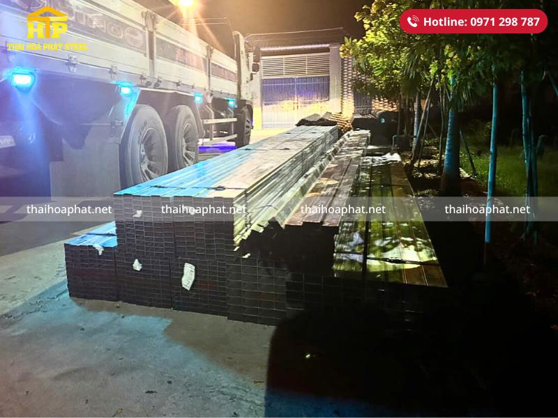 Giao 15 tấn thép ống và thép hộp cho công trình tại Tây Ninh