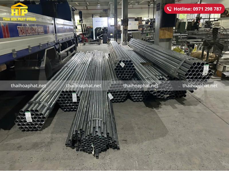 Giao 20 tấn thép hộp vuông và thép ống cho công trình tại Củ Chi, Thành phố Hồ Chí Minh