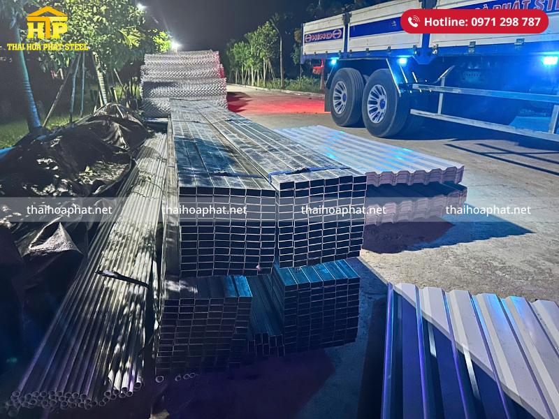Giao 2000m tôn Đông Á và 2000m lưới B40 cho công trình tại Tây Ninh