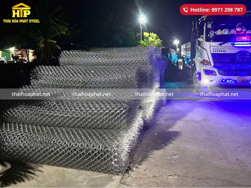 Giao 2000m tôn Đông Á và 2000m lưới B40 cho công trình tại Tây Ninh