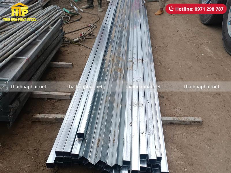 Giao 15 tấn thép hộp mạ kẽm cho công trình tại Cần Giờ, Thành phố Hồ Chí Minh