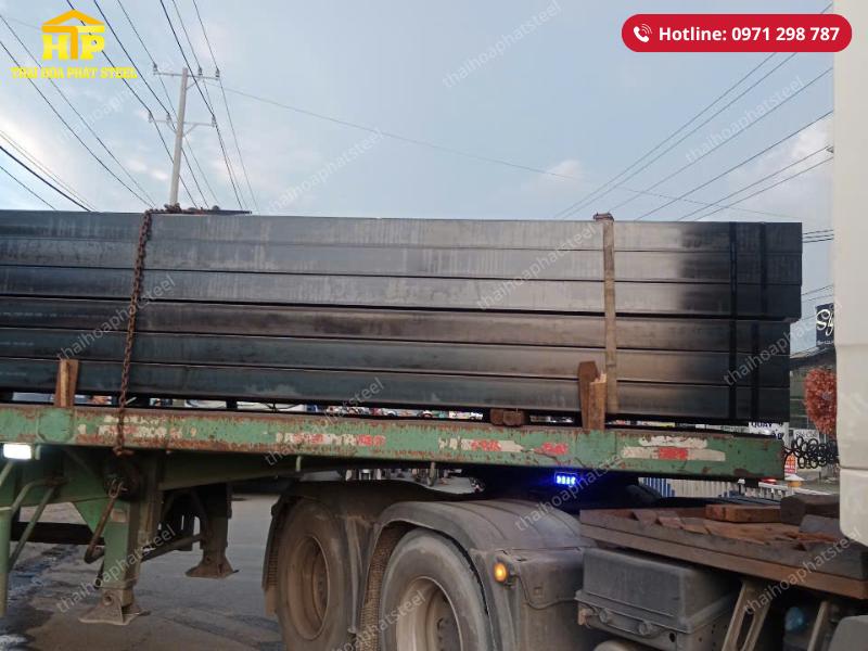 Giao 30 tấn thép hộp vuông và thép ống cho công trình tại Bà Rịa - Vũng Tàu