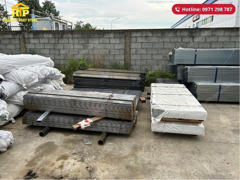 Giao 13 tấn thép tấm cho công trình tại Đồng Nai